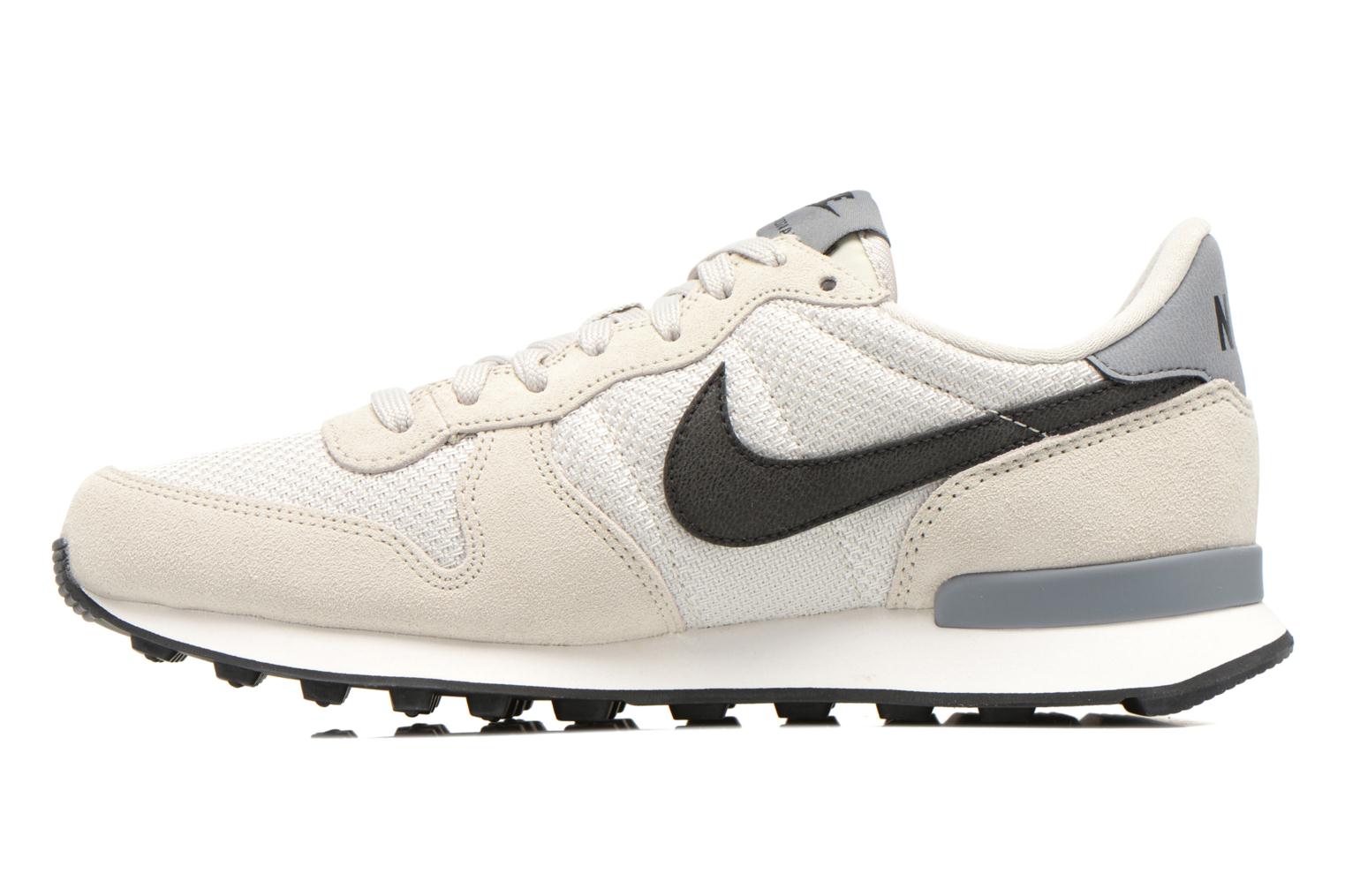 nike sneaker internationalist beige